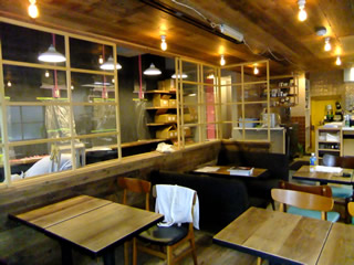 製作例：中目黒　カフェ