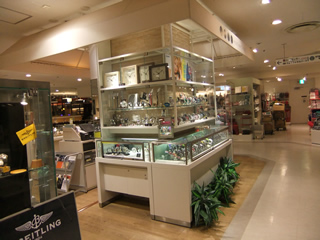 施工例：デパートテナント　2010年