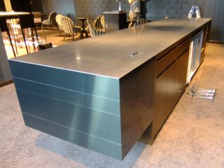 施工例：六本木　ラウンジ　2012年5月